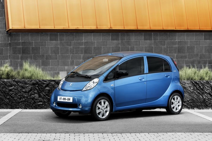Peugeot iOn '2011